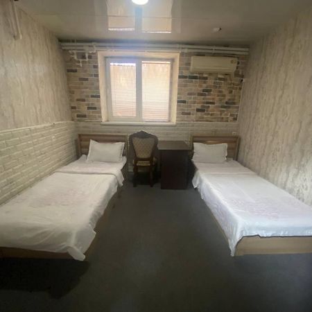 Hostel Na Bobura ทาชเคนต์ ภายนอก รูปภาพ